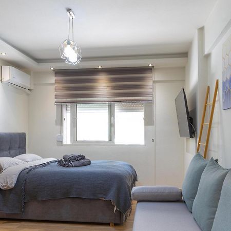 Blaze Studios & Apartments كسانثي المظهر الخارجي الصورة