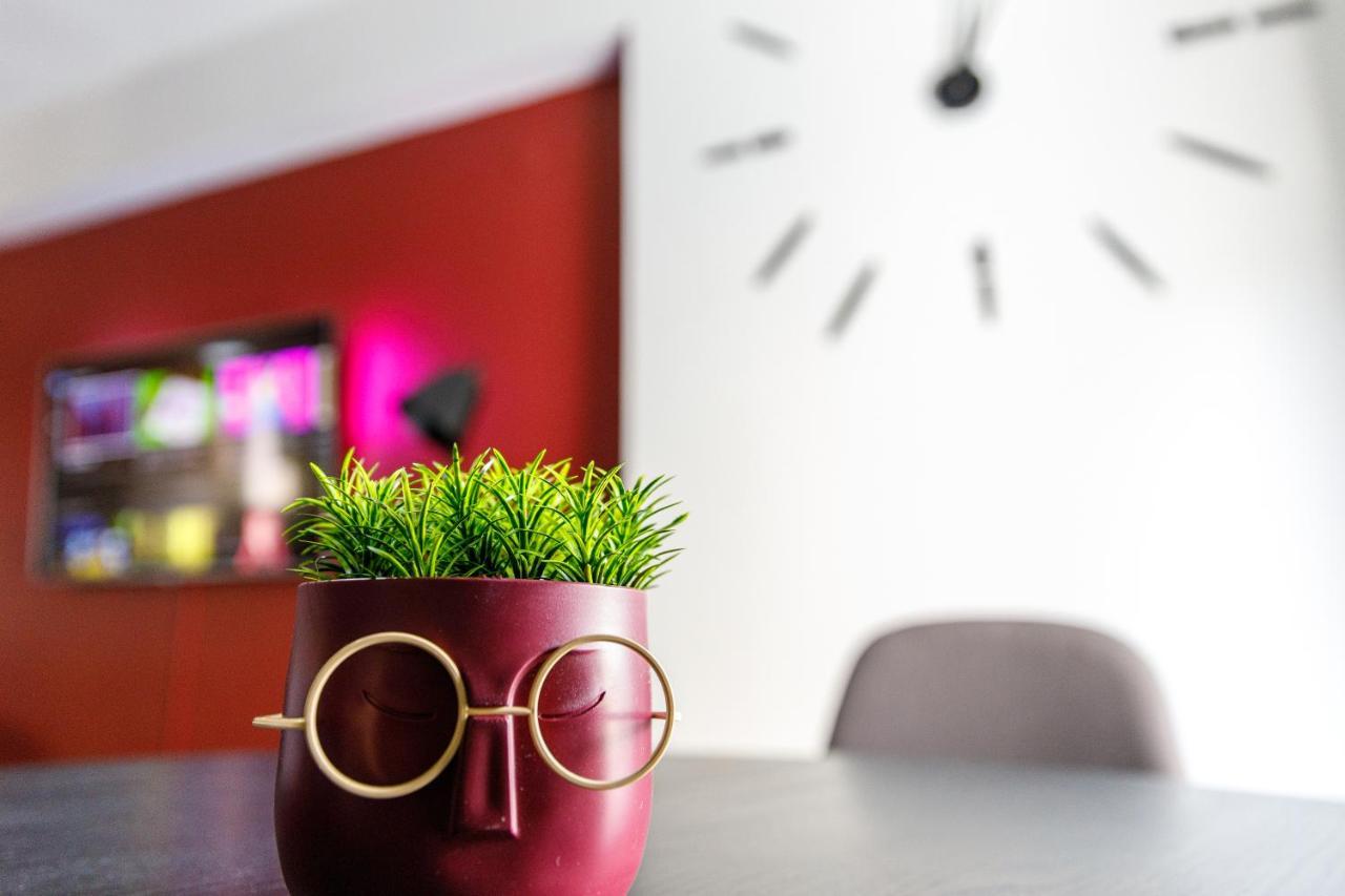 Blaze Studios & Apartments كسانثي المظهر الخارجي الصورة