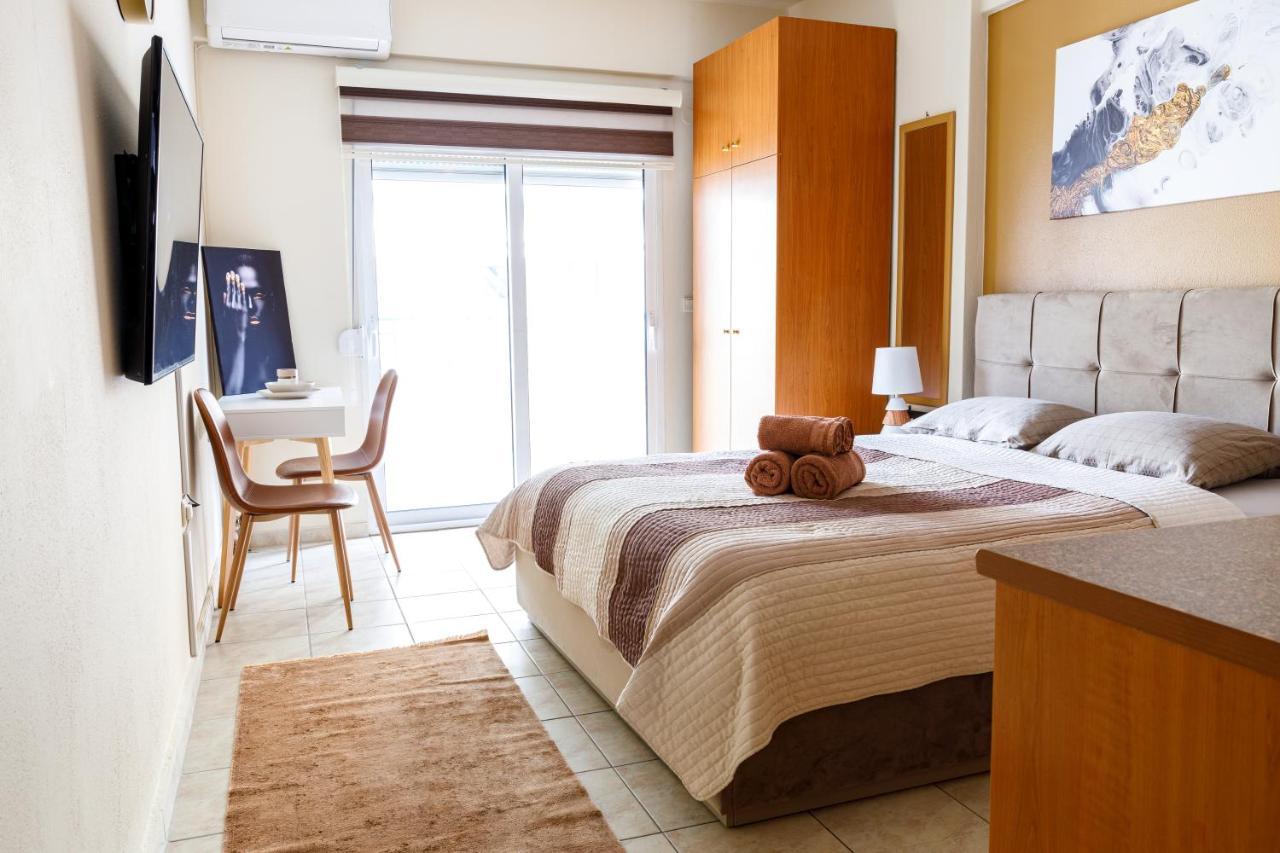 Blaze Studios & Apartments كسانثي المظهر الخارجي الصورة