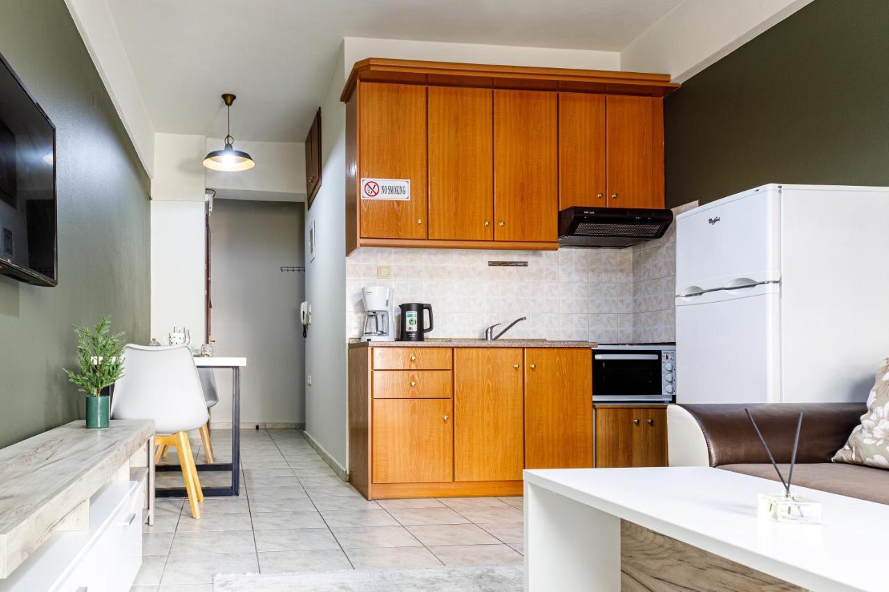 Blaze Studios & Apartments كسانثي المظهر الخارجي الصورة