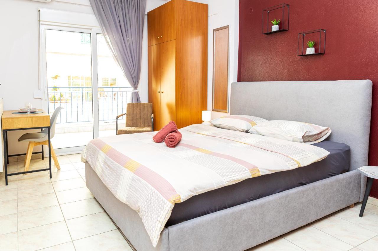 Blaze Studios & Apartments كسانثي المظهر الخارجي الصورة